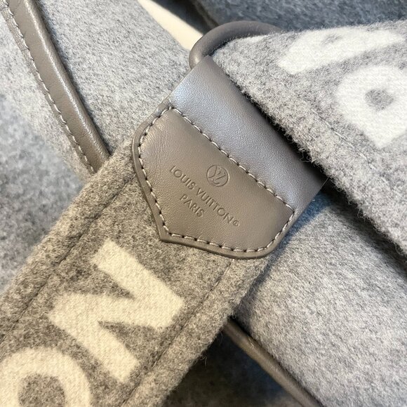 Louis Vuitton  Double Face Hooded Wrap Coat 34 - Picture 12 of 15